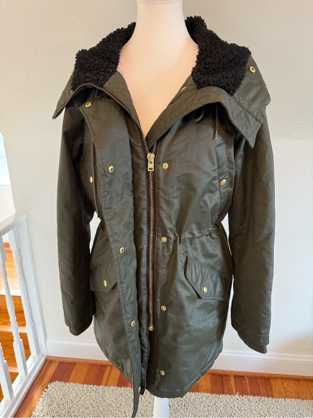 J. Crew Olive Green Perfect Winter Parka Size Medium - Picture 12 of 12